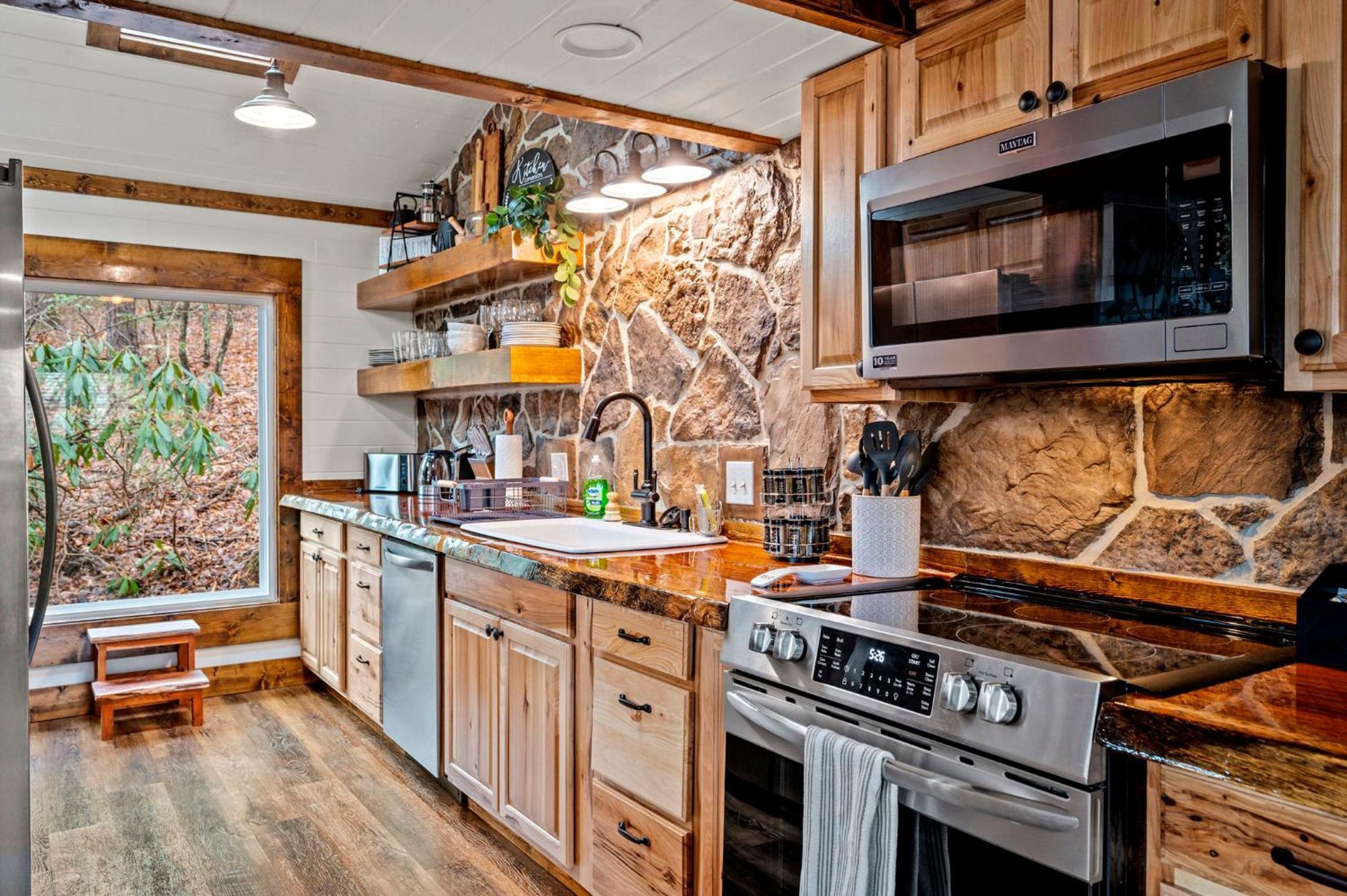 1Mile Downtown, Handicap Ramp, Hot Tub, Game Room Gatlinburg Exterior photo
